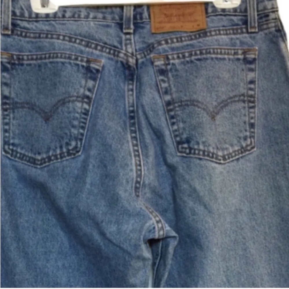 VINTAGE LEVI’S Jeans Straight Leg Loose Fit Chambray Blue Denim 560 15 Med EUC - Picture 5 of 11